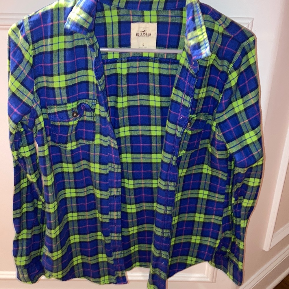 A bike and green flannel